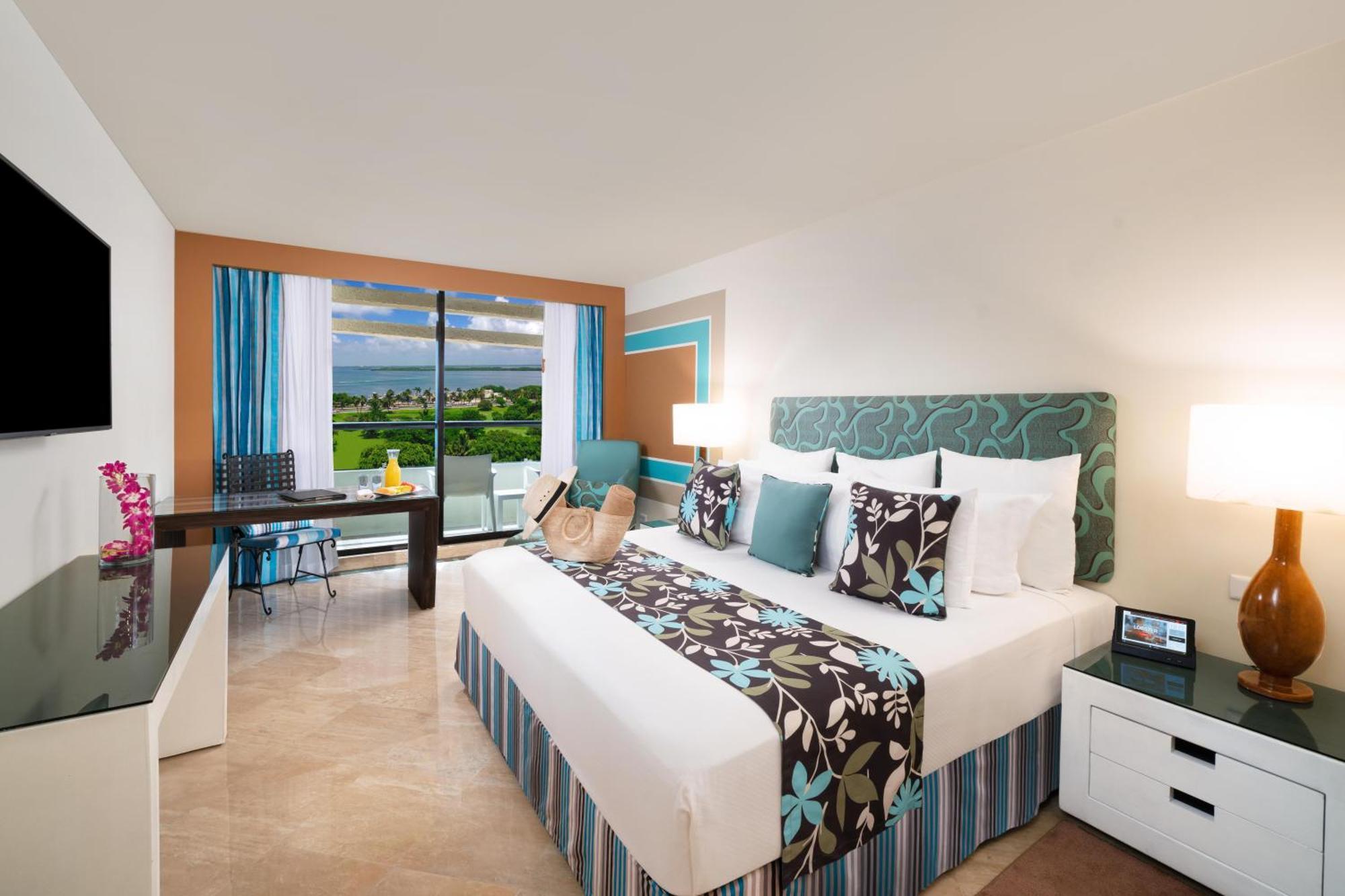 The Pyramid Cancun By Oasis Exteriér fotografie Junior Suite